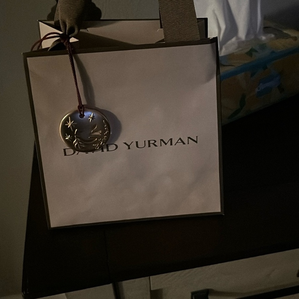 David Yurman holiday ornament w gift bag